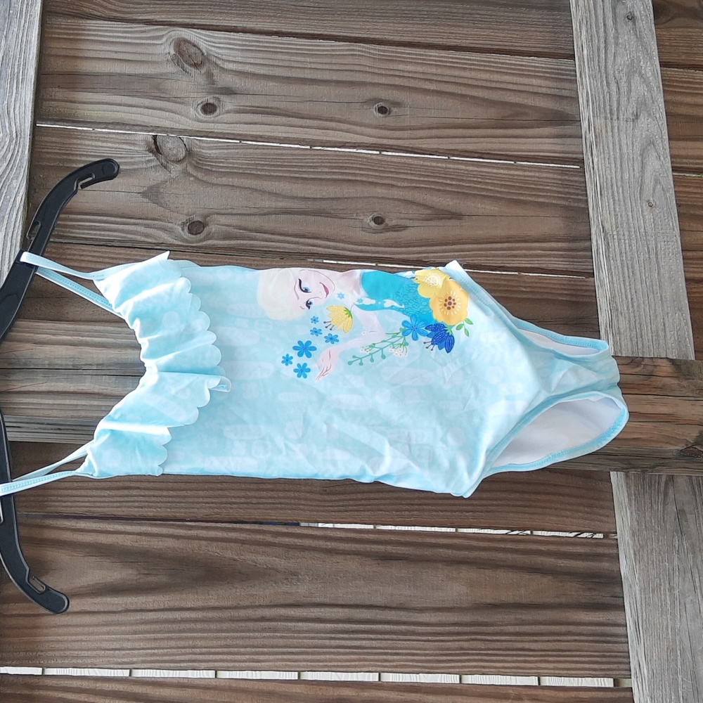 Disney Frozen girls one piece swimsuit, size 7/8